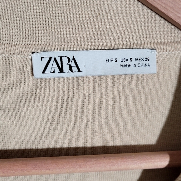 Zara Tan Button-Down Shirt - Picture 4 of 5